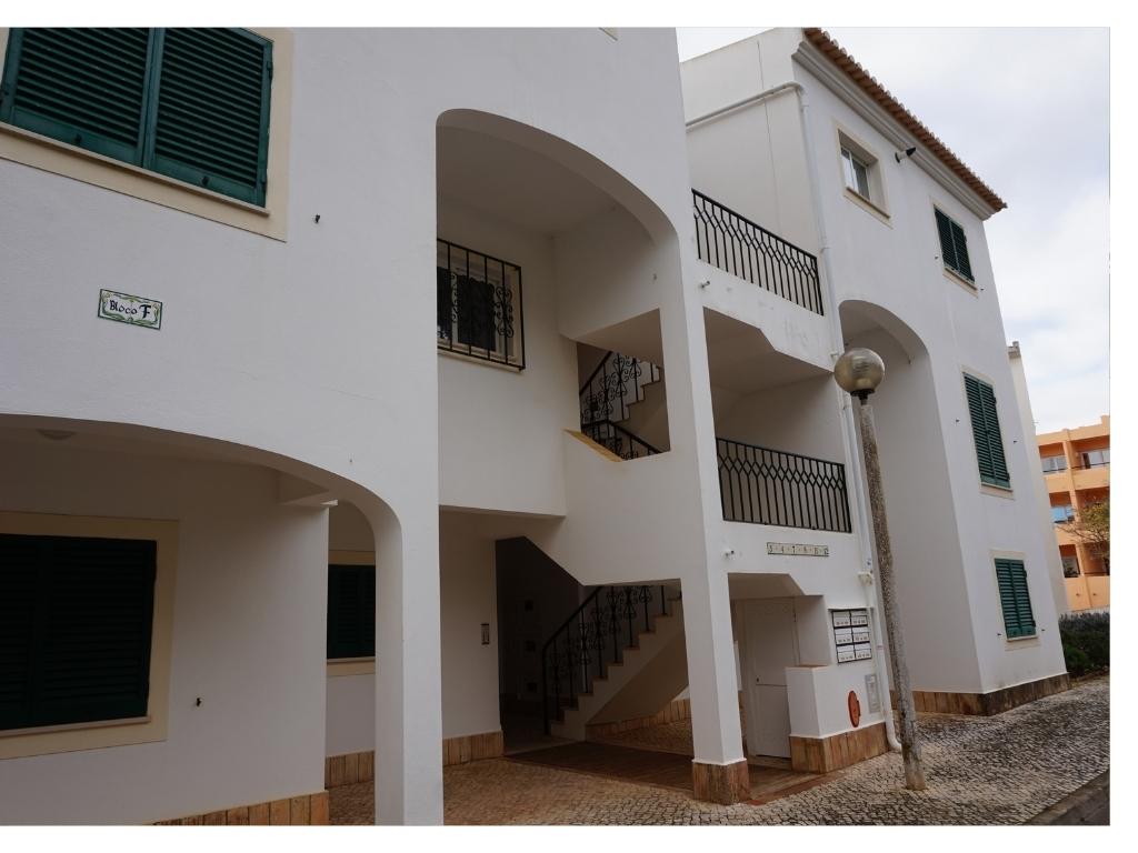 Entrance building Seasight Apartment in Lagos